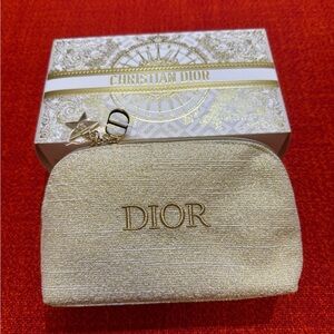 ❤️❤️❤️Christian Dior cosmetic pouch ONLY ❤️❤️❤️